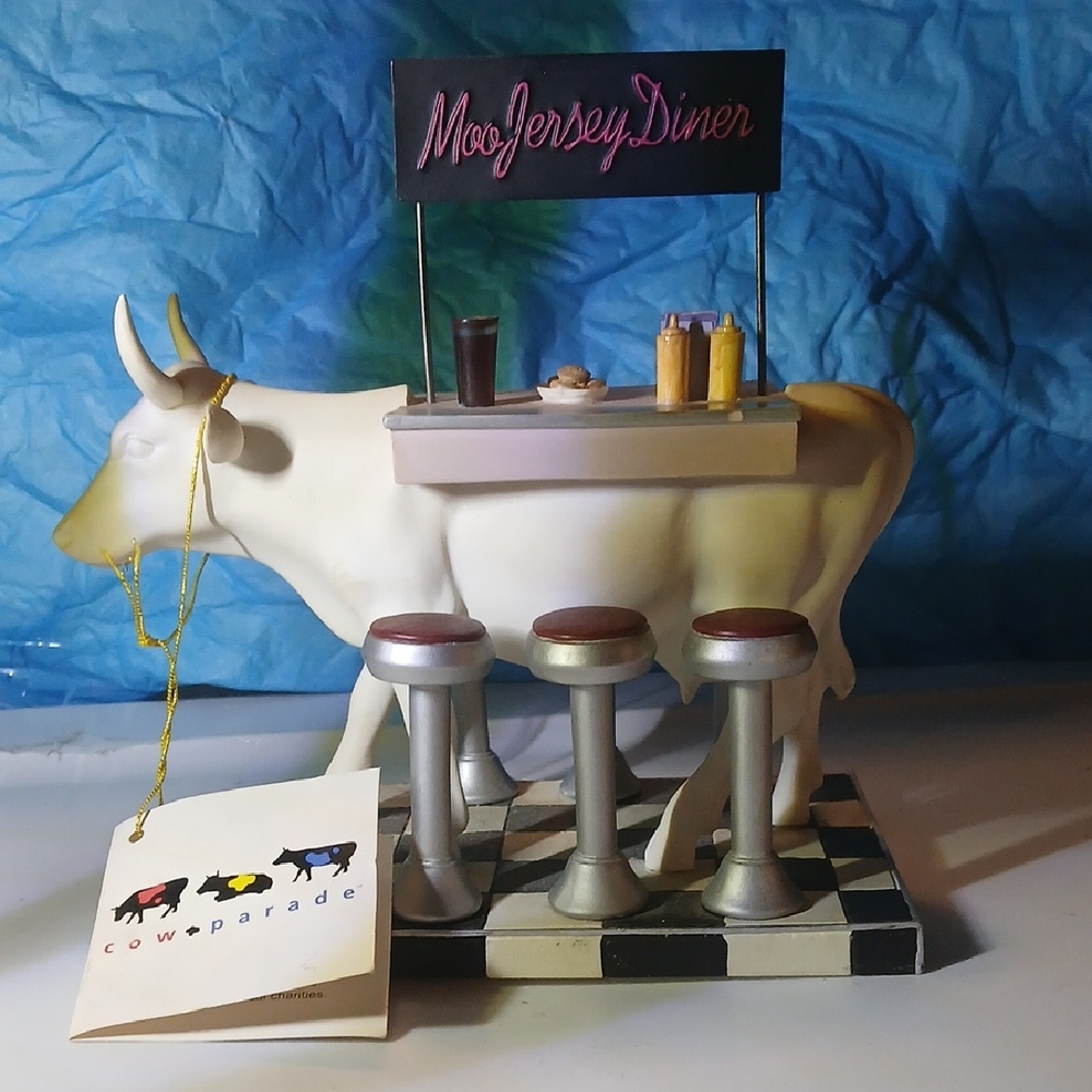 Cow Parade Moo Jersey Diner